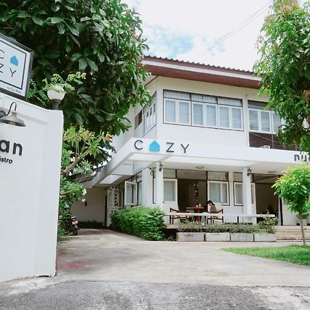 Cozy By Funwahn Bed and Breakfast Τσιάνγκ Μάι Εξωτερικό φωτογραφία