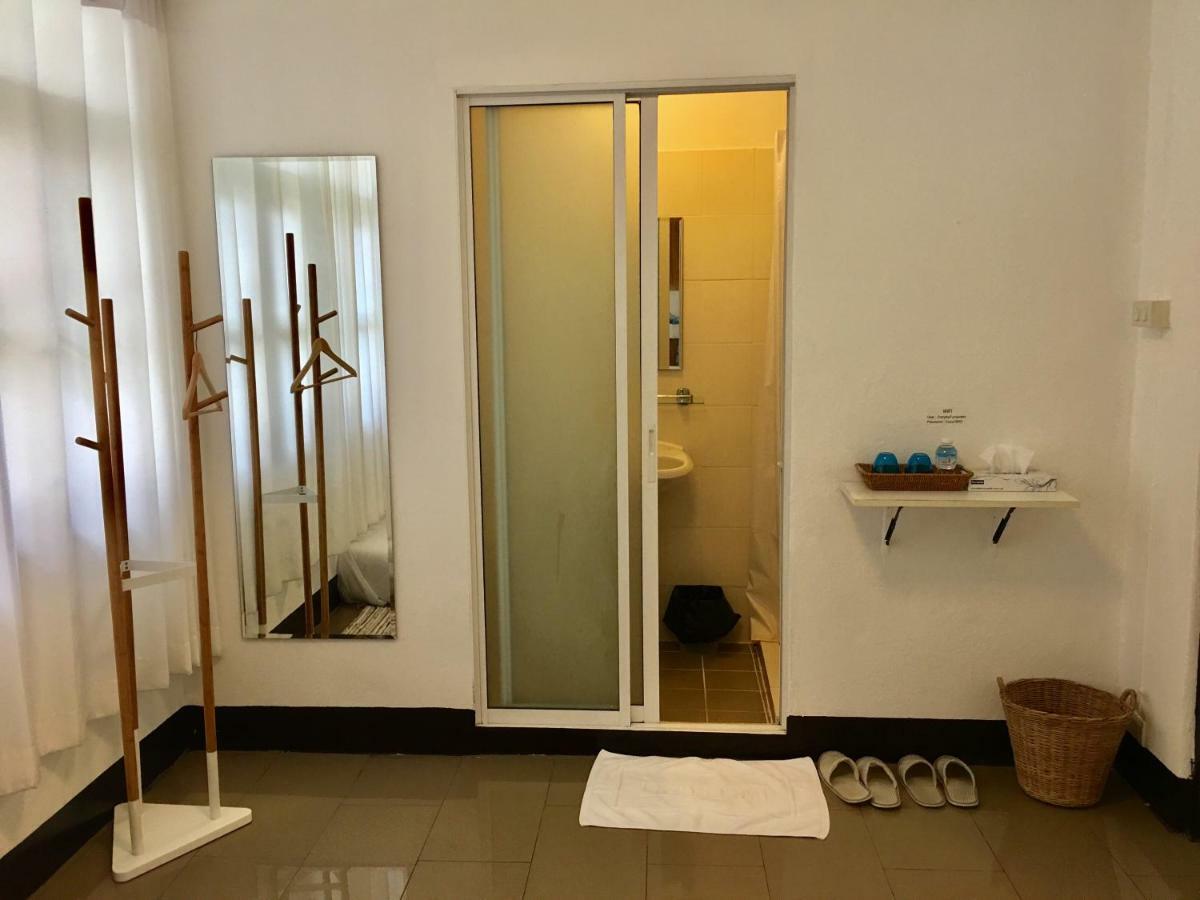 Cozy By Funwahn Bed and Breakfast Τσιάνγκ Μάι Εξωτερικό φωτογραφία